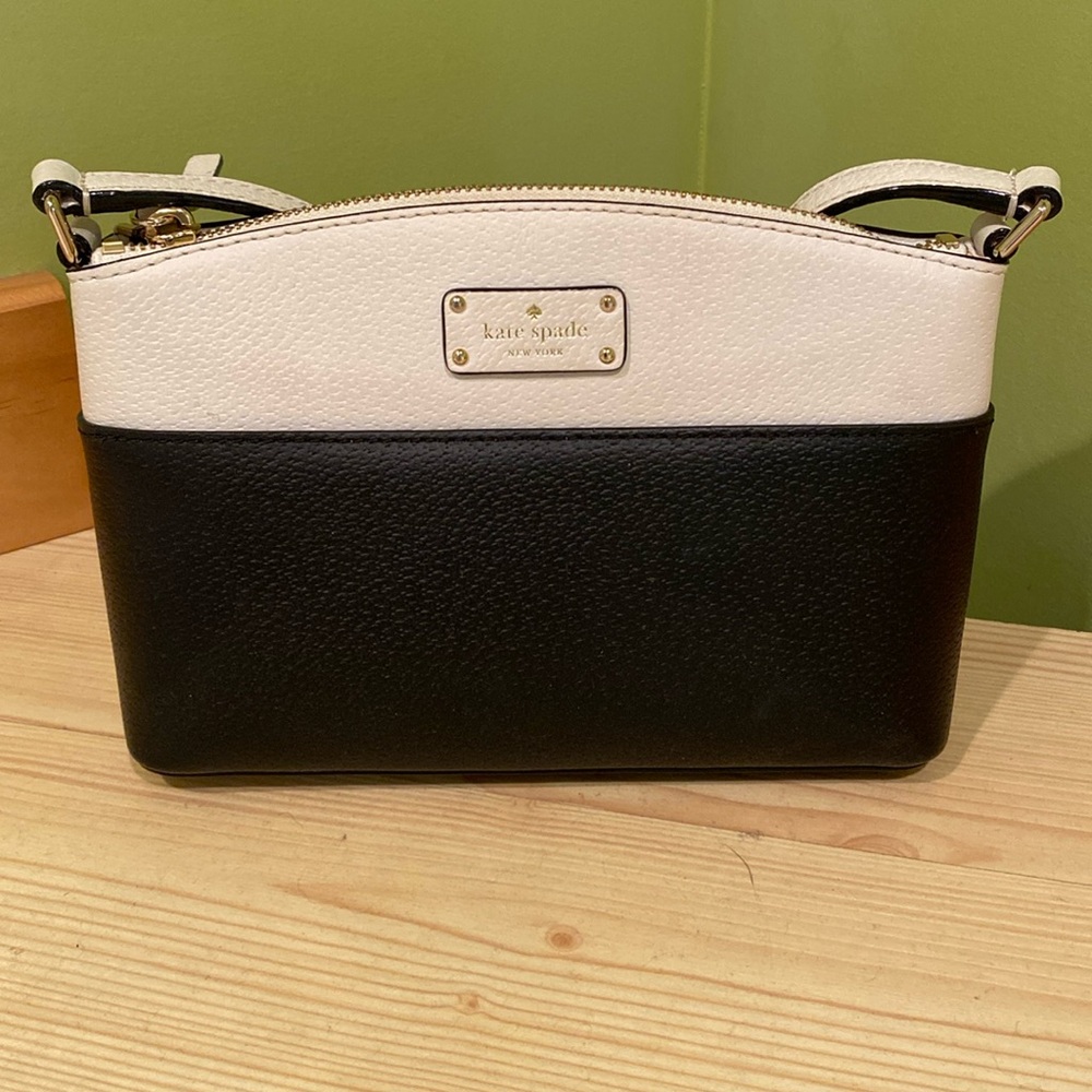Kate Spade Black and White Purse